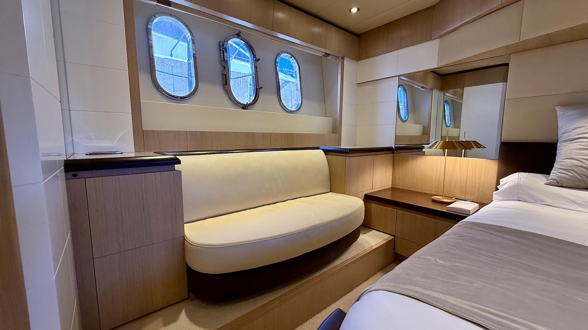 2005 ASTONDOA 59' GLX 